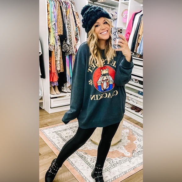 NWOT Nutcracker Let’s Get Crackin’ Holiday Christmas Sweatshirt XL - Picture 2 of 9